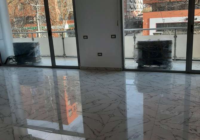 Ambient biznesi me qera 1+1 ne Tirane - 600 Euro