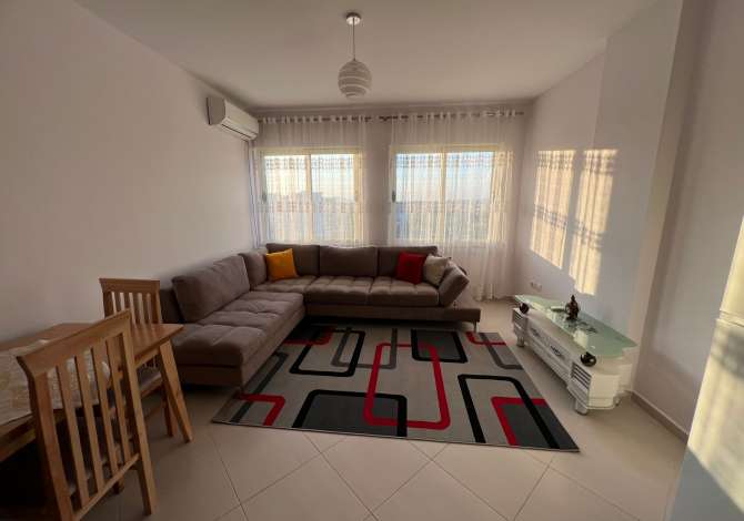 Shtepi me qera 1+1 ne Tirane - 450 Euro