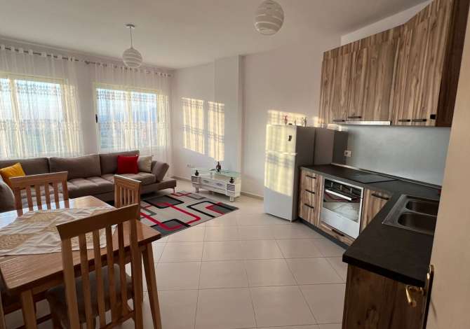 Shtepi me qera 1+1 ne Tirane - 450 Euro