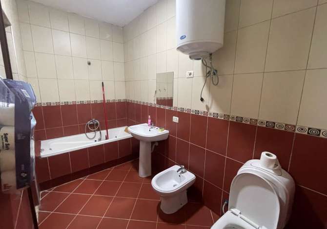 Shtepi me qera 2+1 ne Tirane - 50,000 Leke