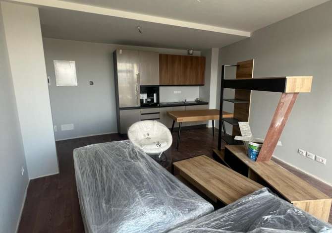 Shtepi me qera Apartament ne Tirane, 1+1, Mobilimi E mobiluar, Pagesa 900  Euro.
