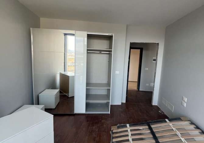 Shtepi me qera Apartament ne Tirane, 1+1, Mobilimi E mobiluar, Pagesa 900  Euro.