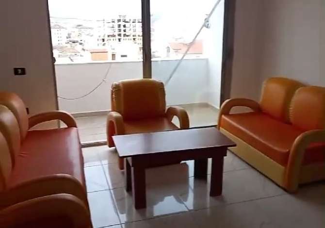 Shtepi me qera 3+1 ne Tirane - 30,000 Leke