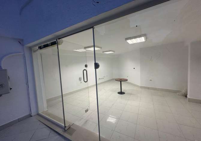 Ambient biznesi me qera 1+1 ne Tirane - 400 Euro