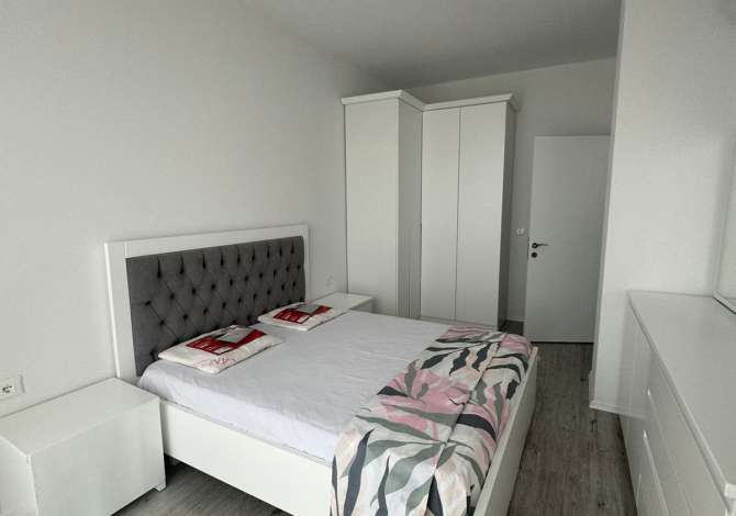 Shtepi me qera Apartament ne Tirane, 1+1, Mobilimi E mobiluar, Pagesa 500  Euro.