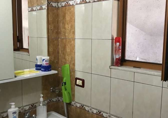 Shtepi me qera 2+1 ne Tirane - 37,000 Leke