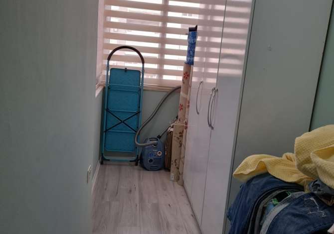 Shtepi ne shitje Apartament ne Tirane, 2+1, Mobilimi E mobiluar, Pagesa 215,000  Euro.