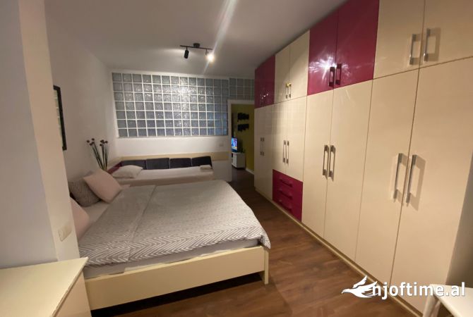 Shtepi me qera 1+1 ne Tirane - 500 Euro