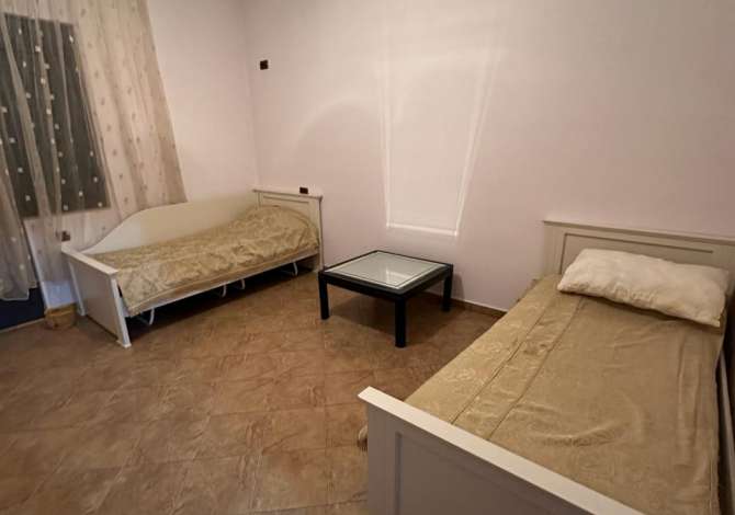 Shtepi me qera 2+1 ne Tirane - 40,000 Leke