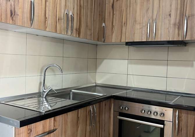 Shtepi me qera Apartament ne Tirane, 1+1, Mobilimi E mobiluar, Pagesa 500  Euro.
