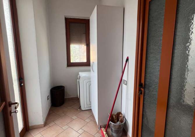Shtepi me qera 3+1 ne Tirane - 600 Euro