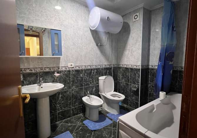 Shtepi me qera 2+1 ne Tirane - 650 Euro