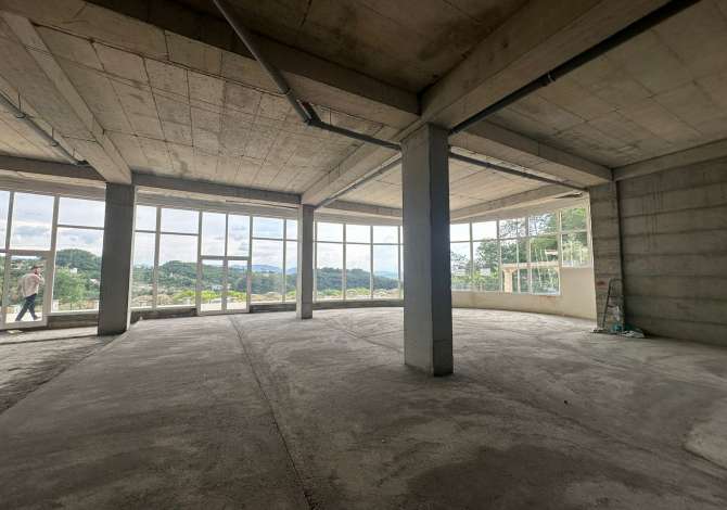 Ambient biznesi ne shitje 1+1 ne Tirane - 1,065,000 Euro