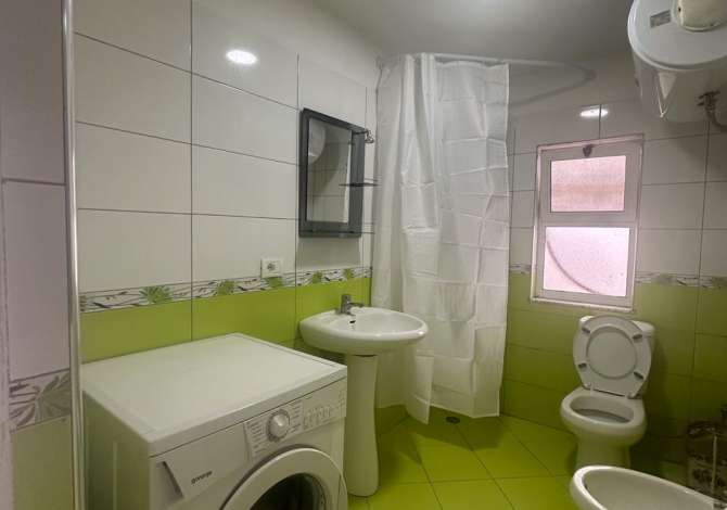 Shtepi me qera Apartament ne Tirane, 2+1, Mobilimi E mobiluar, Pagesa 600  Euro.