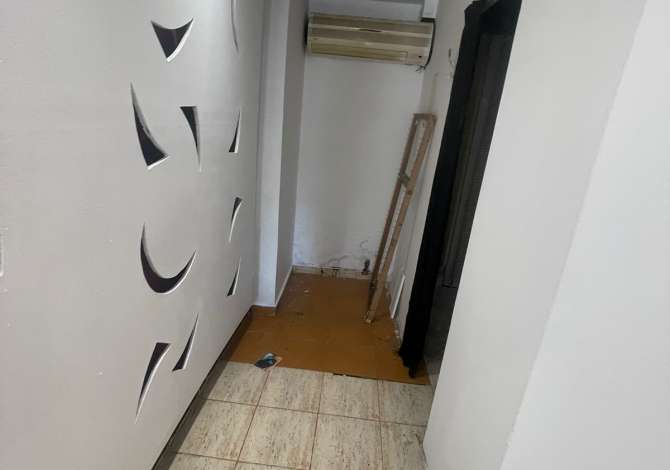 Ambient biznesi me qera 3+1 ne Tirane - 350 Euro