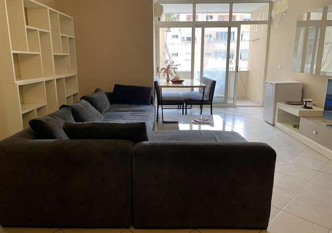 Shtepi me qera 2+1 ne Tirane - 600 Euro