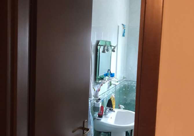 Shtepi me qera 3+1 ne Tirane - 500 Euro