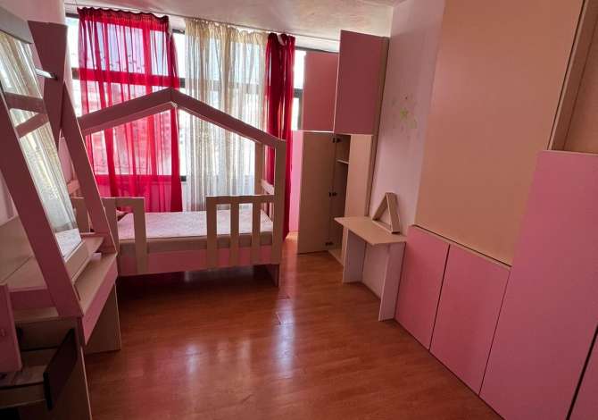 Shtepi me qera Apartament ne Tirane, 2+1, Mobilimi E mobiluar, Pagesa 400  Euro.