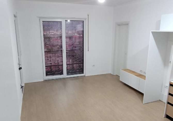 Shtepi me qera 2+1 ne Tirane - 300 Euro