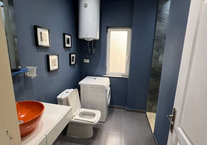 Shtepi me qera 2+1 ne Tirane - 700 Euro