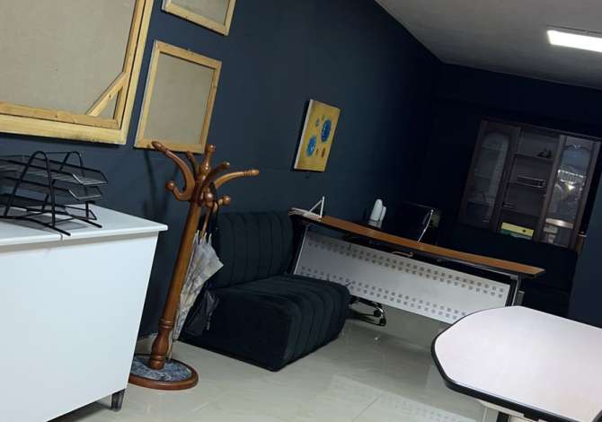 Ambient biznesi me qera 1+1 ne Tirane - 400 Euro
