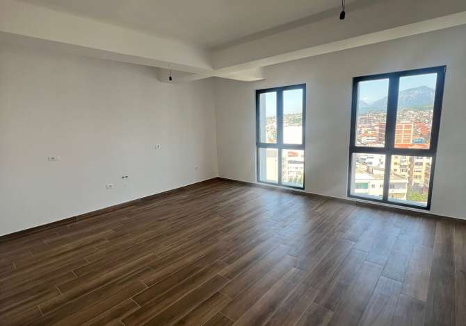 Shtepi me qera 2+1 ne Tirane - 450 Euro