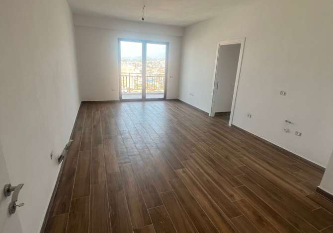 Apartment for rent in Tirana 3+1, Emty