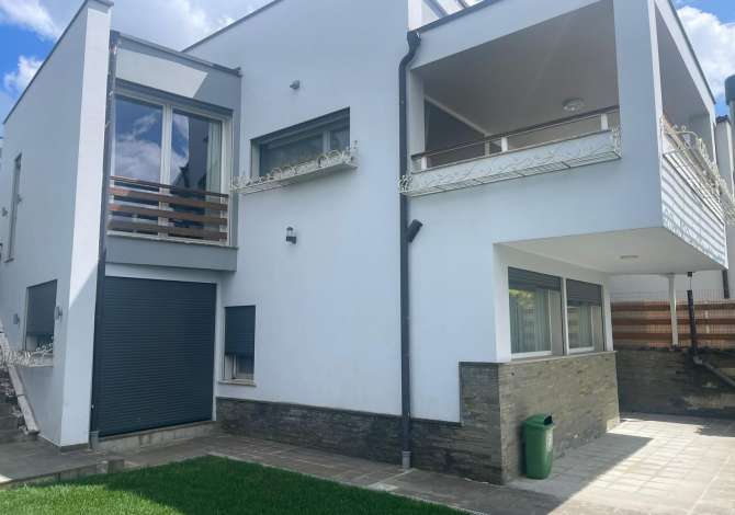 Shtepi me qera 3+1 ne Tirane - 2,700 Euro