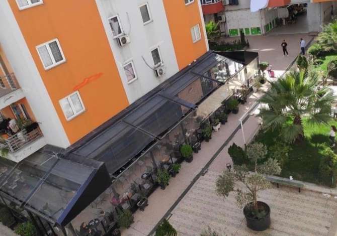 Jepet me qera ambjent biznesi lokal tek Rruga Jordan Misja/ 100,000 ALL