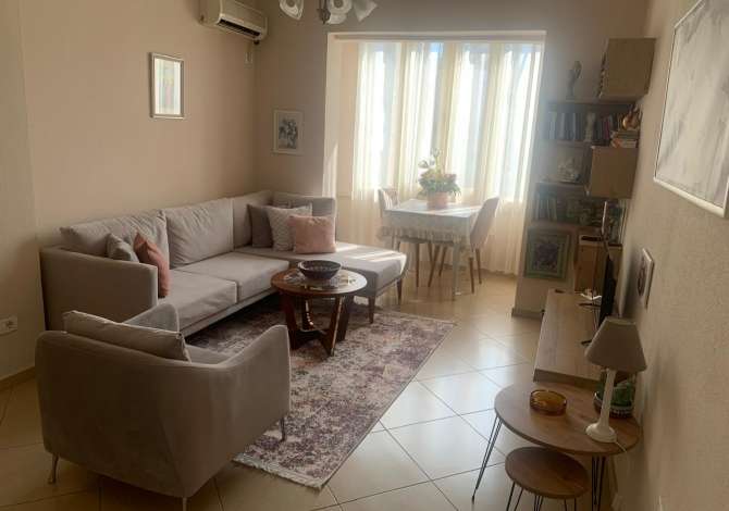 Shtepi me qera 1+1 ne Tirane - 450 Euro