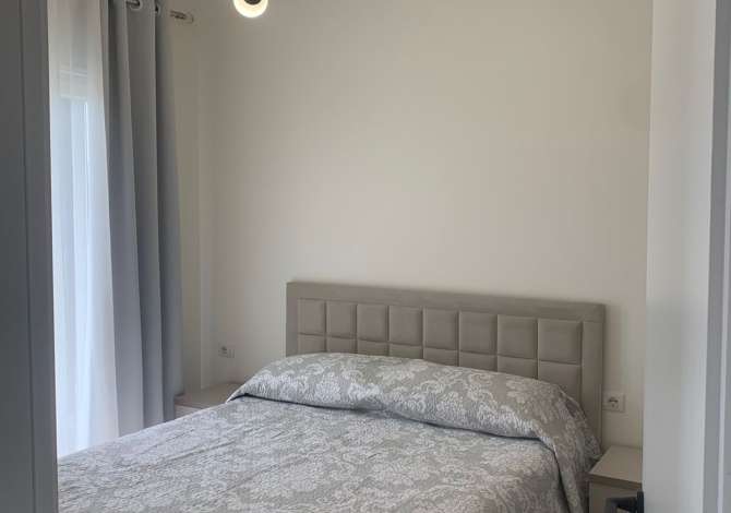 Shtepi me qera Apartament ne Tirane, 1+1, Mobilimi E mobiluar, Pagesa 350  Euro.