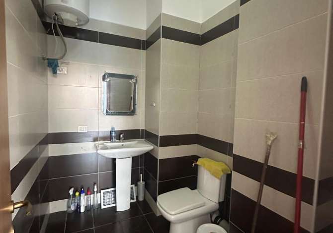 Ambient biznesi me qera 1+1 ne Tirane - 1,500 Euro