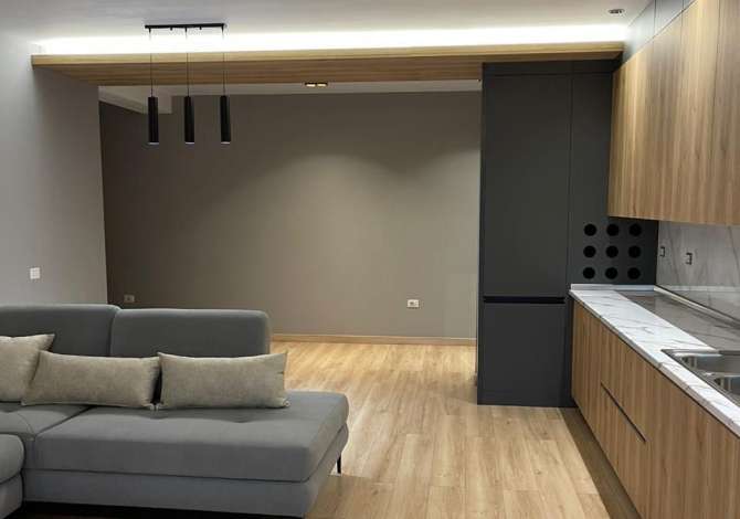 Shtepi me qera 2+1 ne Tirane - 600 Euro