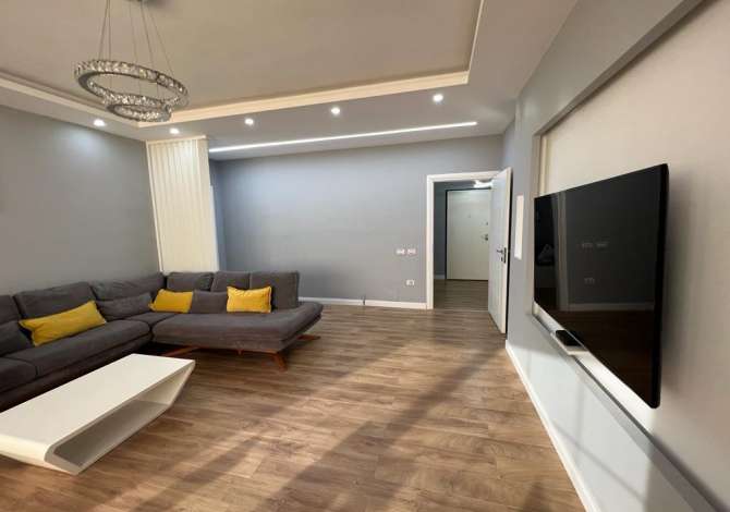 Shitet super apartament 2+1+P ne Fresk/ 160,000 euro