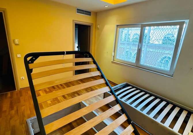Shtepi me qera 2+1 ne Tirane - 1,500 Euro