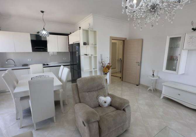 Shtepi me qera 3+1 ne Tirane - 600 Euro