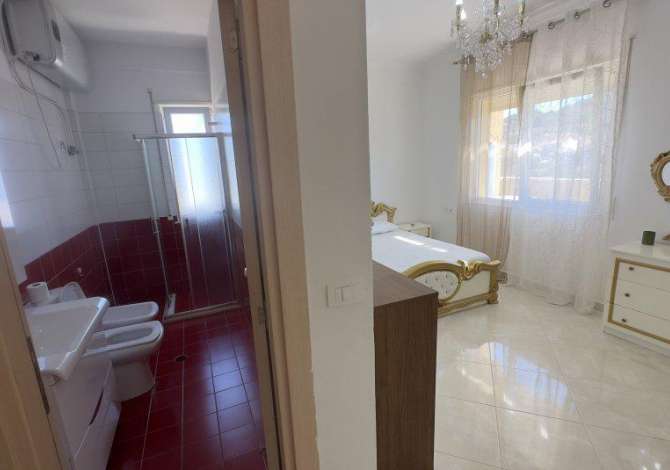 Shtepi me qera Penthose(kati i fundit panoramik) ne Tirane, 3+1, Mobilimi E mobiluar, Pagesa 600  Euro.