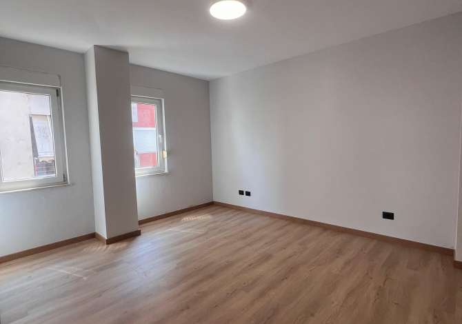 Shtepi me qera 3+1 ne Tirane - 900 Euro