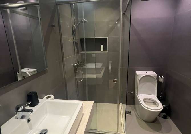 Shtepi me qera Garsoniere ne Tirane - 1,000 Euro