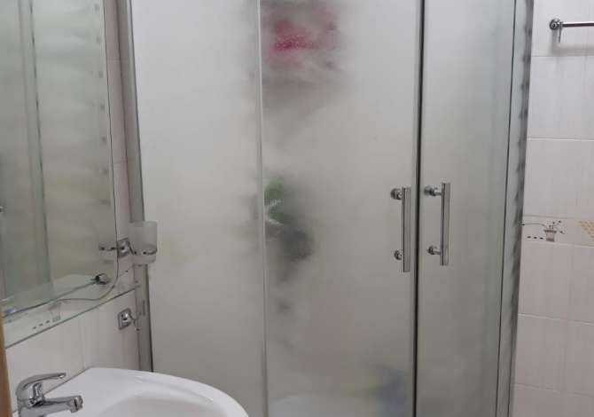 Shtepi me qera Apartament ne Tirane, 1+1, Mobilimi E mobiluar, Pagesa 60,000  Leke.