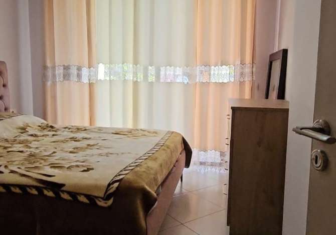 Shtepi ne shitje 1+1 ne Tirane - 80,000 Euro