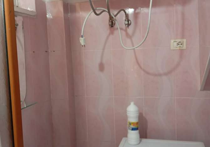 Shtepi me qera 1+1 ne Tirane - 430 Euro