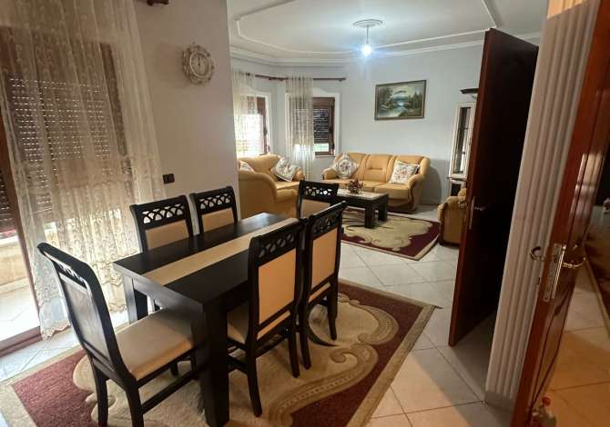 Shtepi me qera 2+1 ne Tirane - 400 Euro