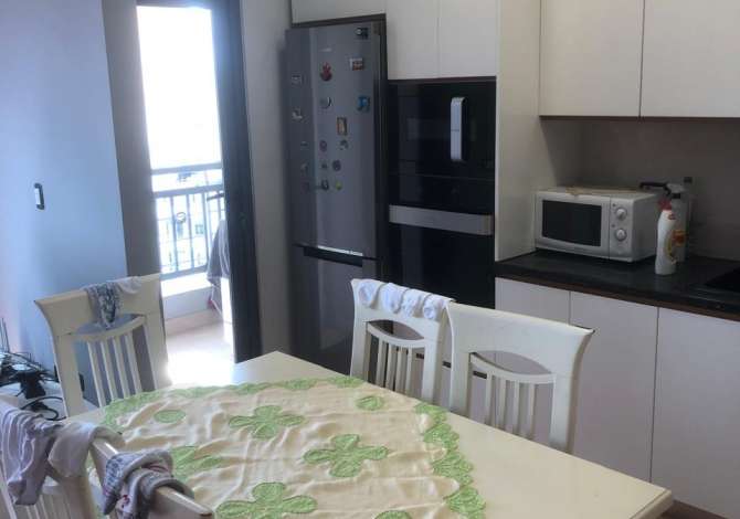 Shtepi ne shitje Apartament ne Tirane, 3+1, Mobilimi E mobiluar, Pagesa 155,005  Euro.