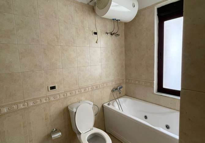 Shtepi me qera 2+1 ne Tirane - 800 Euro