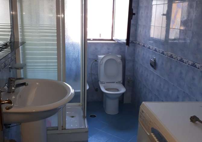 Shtepi me qera Apartament ne Tirane, 1+1, Mobilimi E mobiluar, Pagesa 550  Euro.