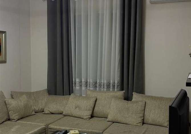 Shtepi me qera 2+1 ne Tirane - 450 Euro