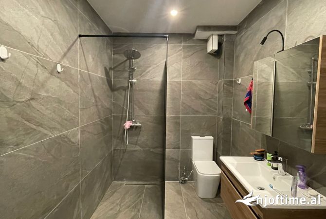 Shtepi me qera 2+1 ne Tirane - 850 Euro