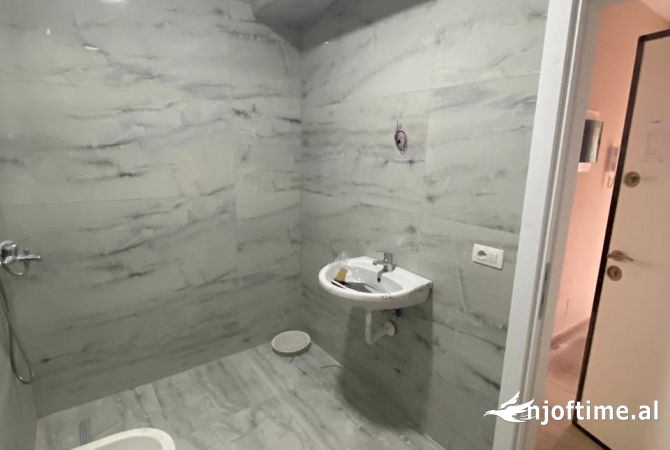 Shtepi me qera 2+1 ne Tirane - 600 Euro