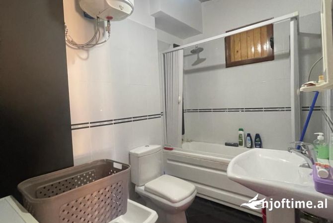 Shtepi ne shitje 4+1 ne Tirane - 210,000 Euro